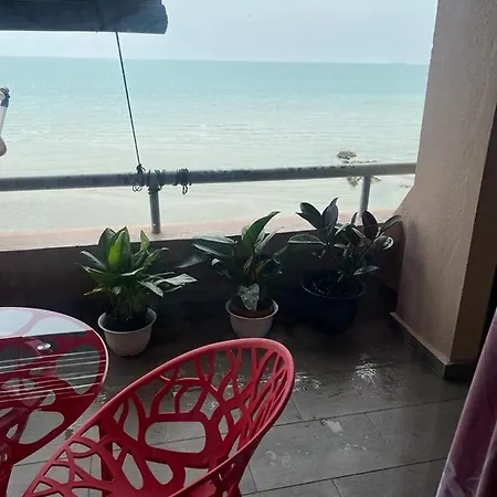 Pd Vip Seaview W Wifi N Smart Tv Apartment Port Dickson Exterior photo